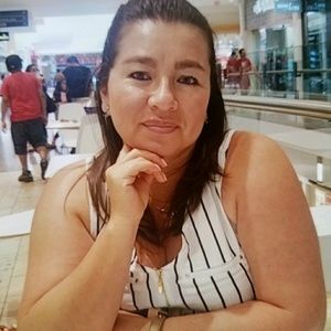 Meet your Posher, Ceci